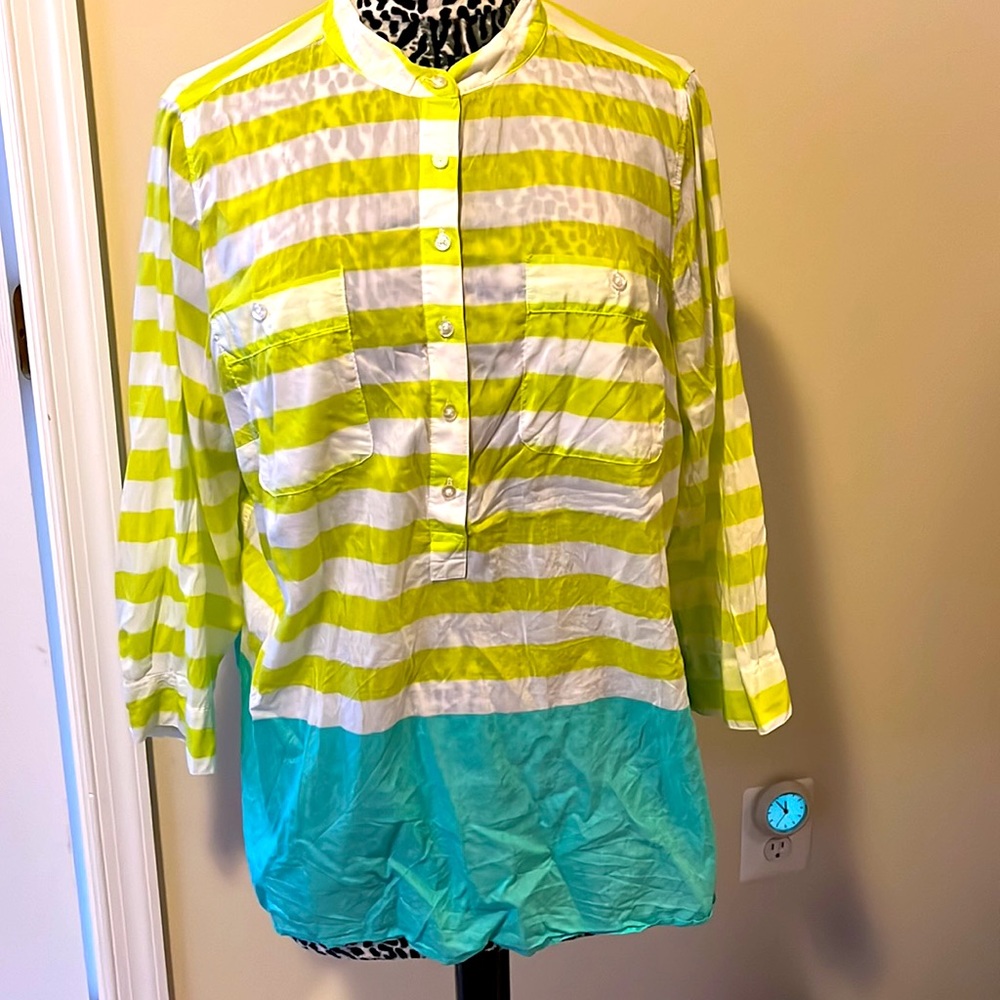 Vibrant Women’s striped tunic top - Cute & Perfect for Summer!! Size 2X 💚🤍💙